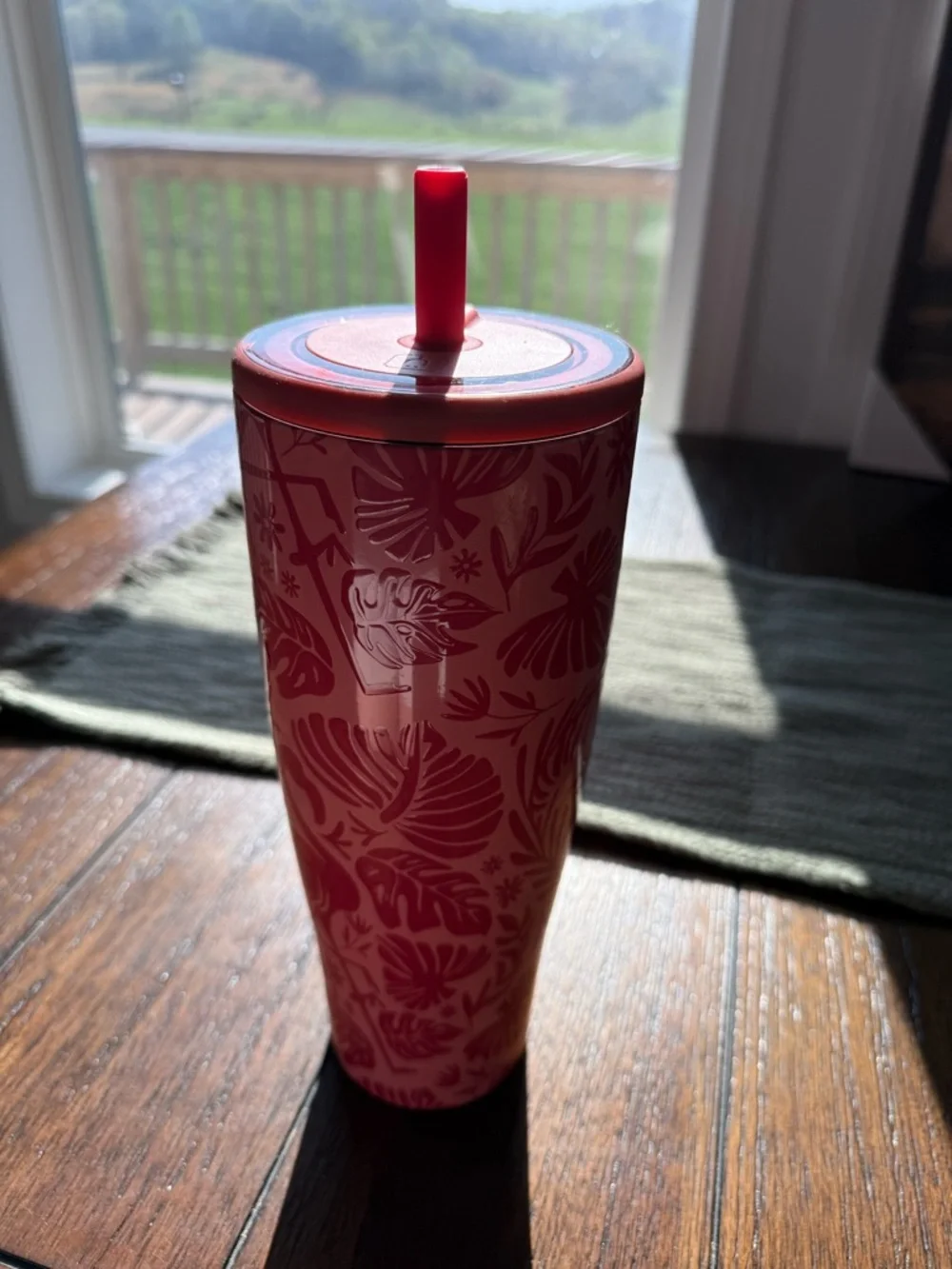 40 oz Insulated Pink Floral Travel Cup with Handle and Straw - Picture 3 of 6